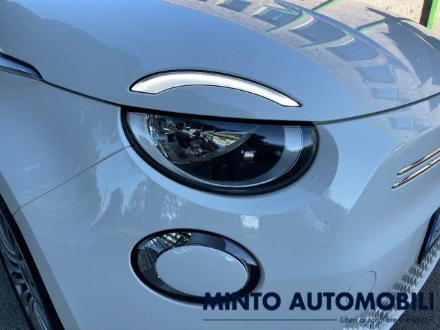 FIAT 500e E 42 kWh ACTION AUTOMATICA ADATTA NEOPATENTATI