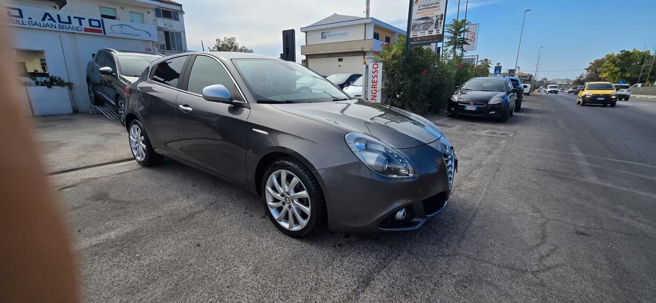 Alfa Romeo Giulietta 1.6 JTDm-2 105 CV Exclusive