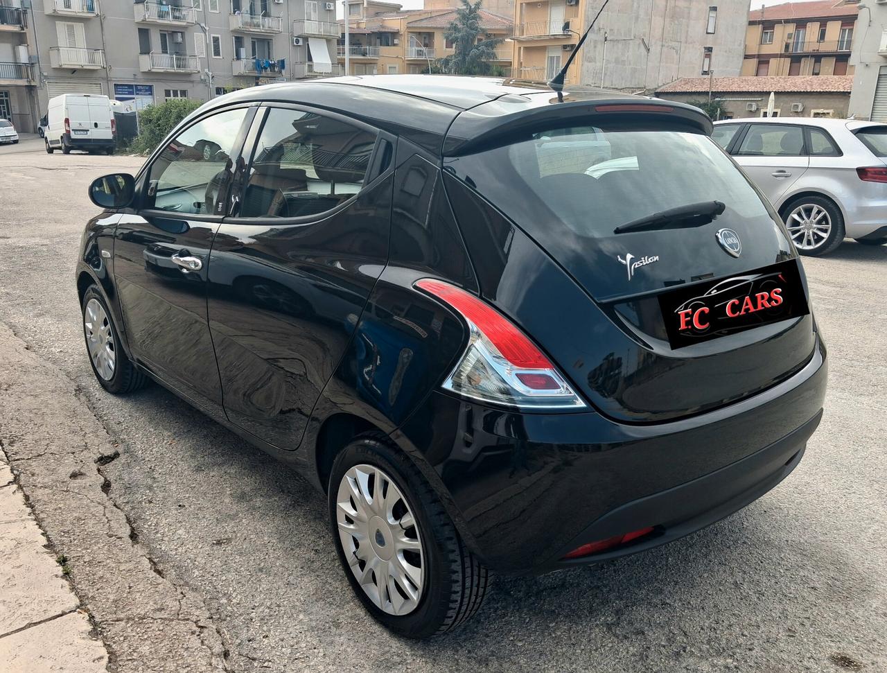 LANCIA YPSILON GOLD 1.2 BENZINA 70CV