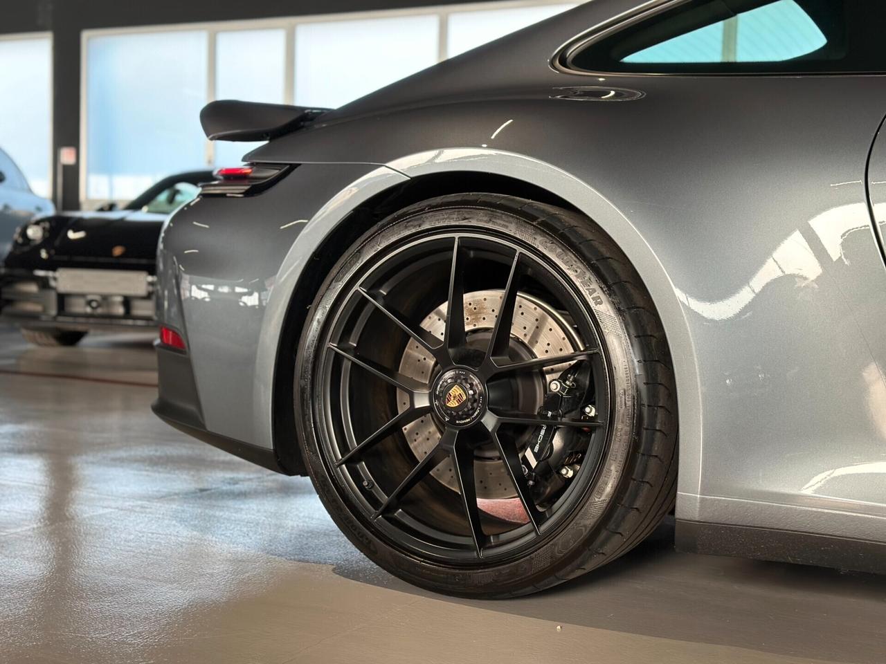 Porsche 911 Carrera 4 GTS Liftsystem