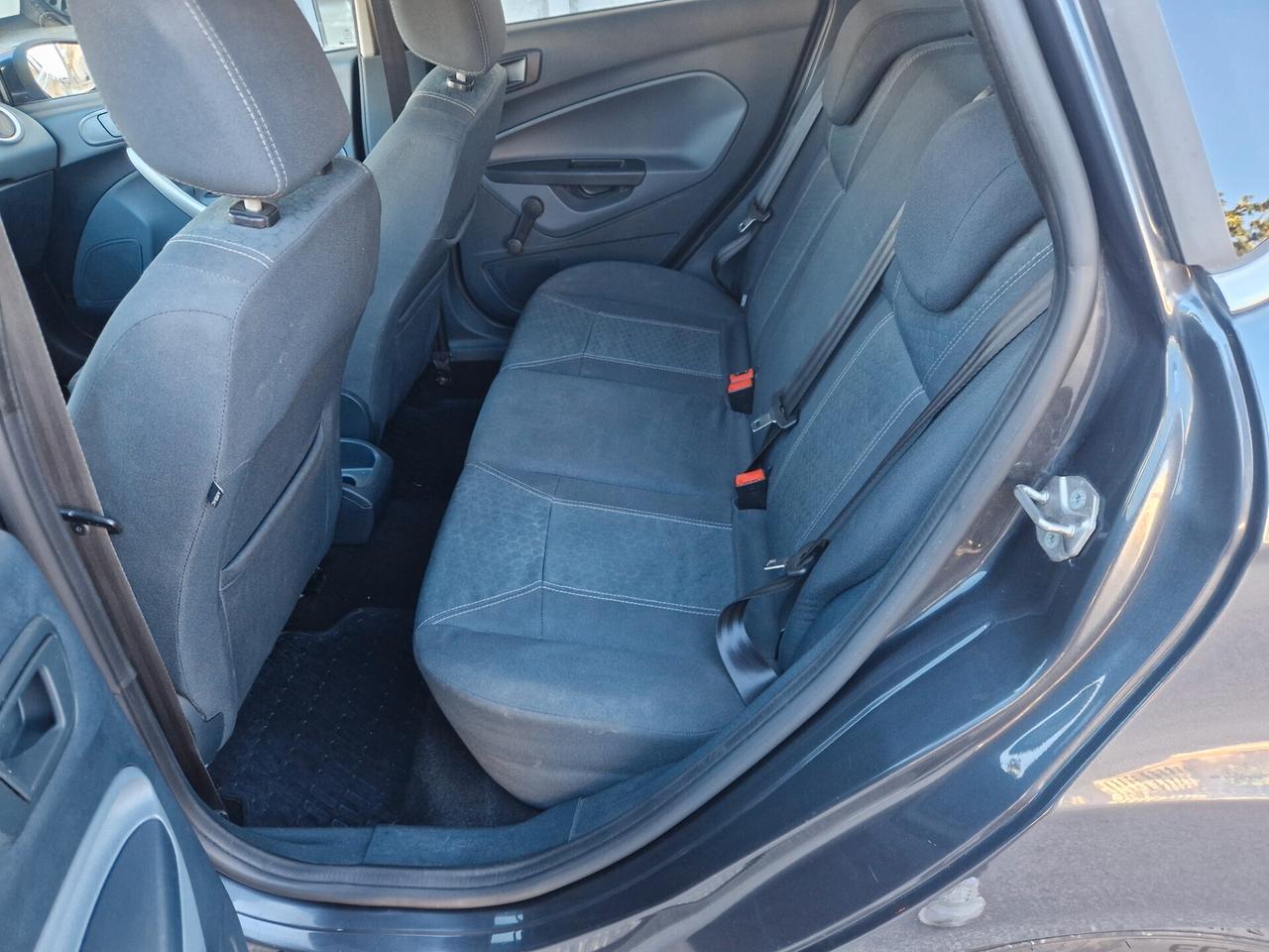 Ford Fiesta 1.4 TDCi 5p. Titanium