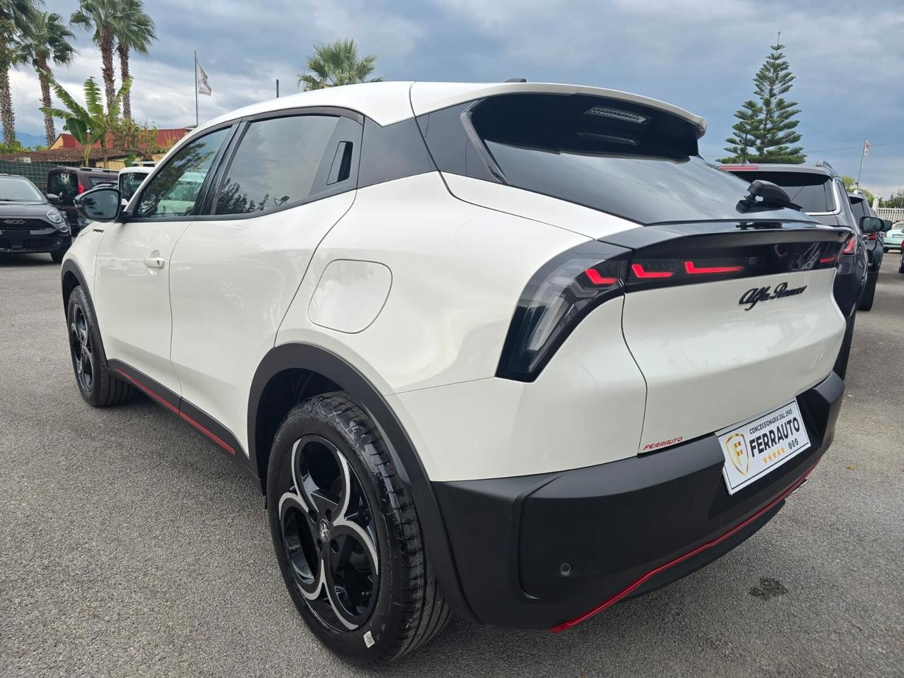 ALFA JUNIOR 1.2 136CV EDCT6 HYBRID SPECIALE