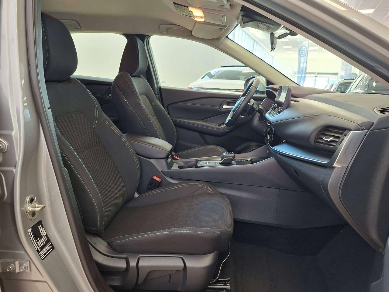 Nissan Qashqai 1.3 mhev BUSINESS 2wd 158cv Xtronic 2 ANNI GARANZIA AYVENS