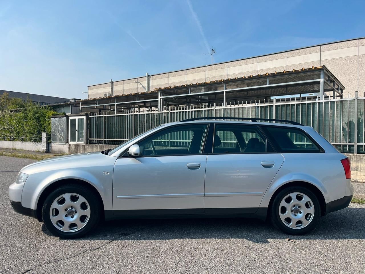 Audi A4 2.0 16V FSI BENZINA 140.000 KM