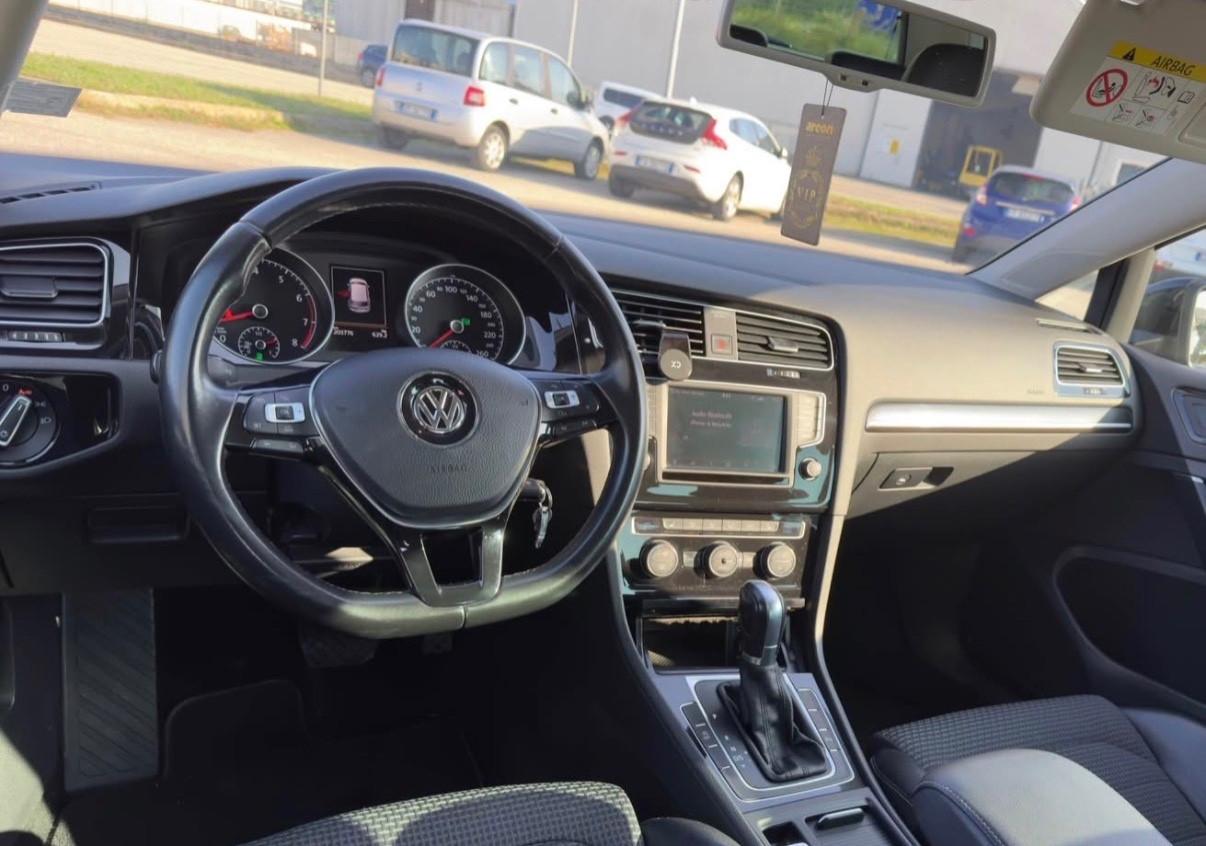 Volkswagen Golf 7 1.4 tgi 2016 cambio automatico