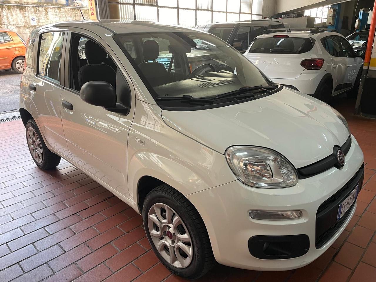 Fiat Panda 0.9 TwinAir Turbo Natural Power Lounge
