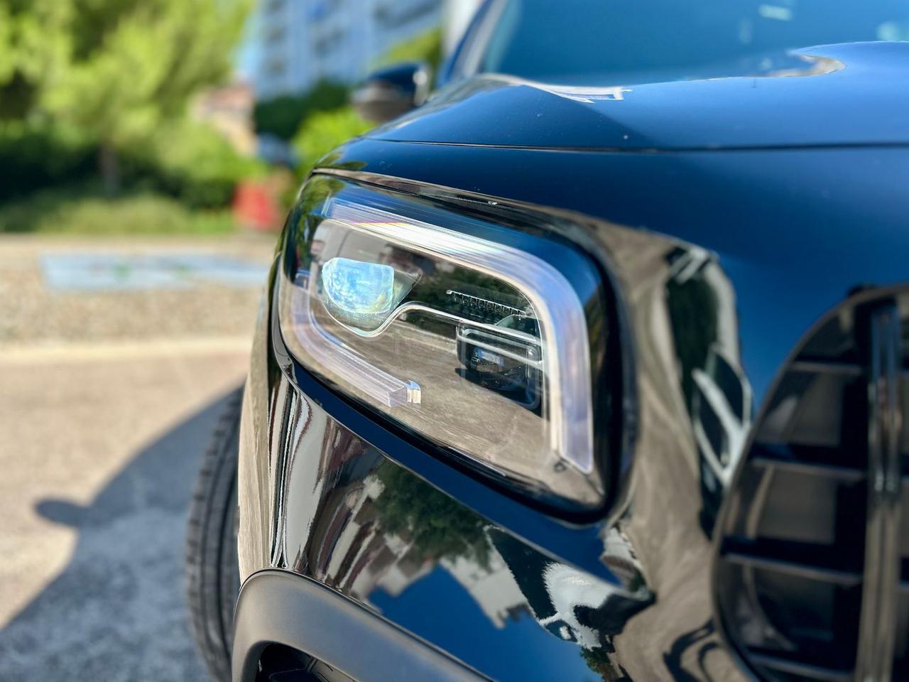 Mercedes-Benz GLB 180 D AMG Premium #11399