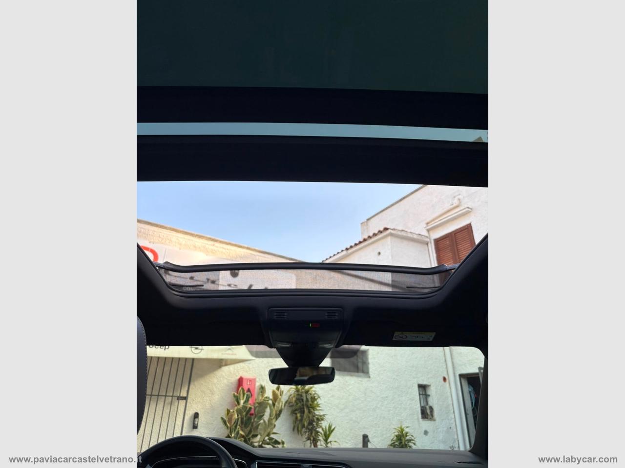 VOLKSWAGEN Tiguan 2.0 TDI 150CV SCR DSG R-Line