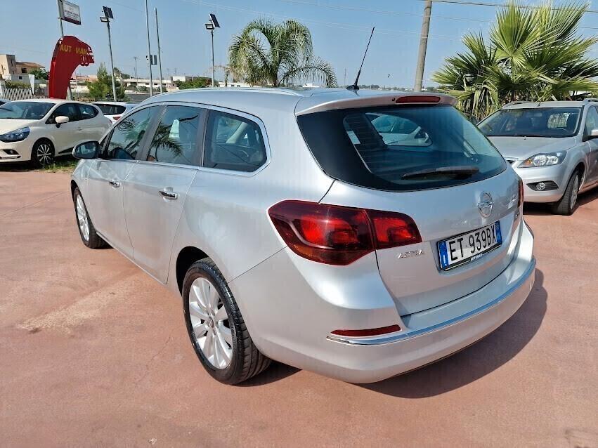 Opel Astra 1.7 CDTI 110CV Sports Tourer Cosmo