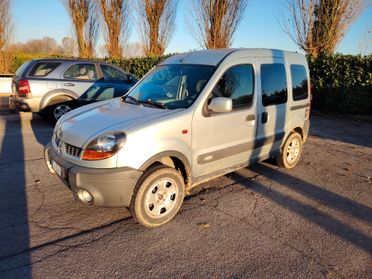 Renault Kangoo 4x4 FUSO!!!