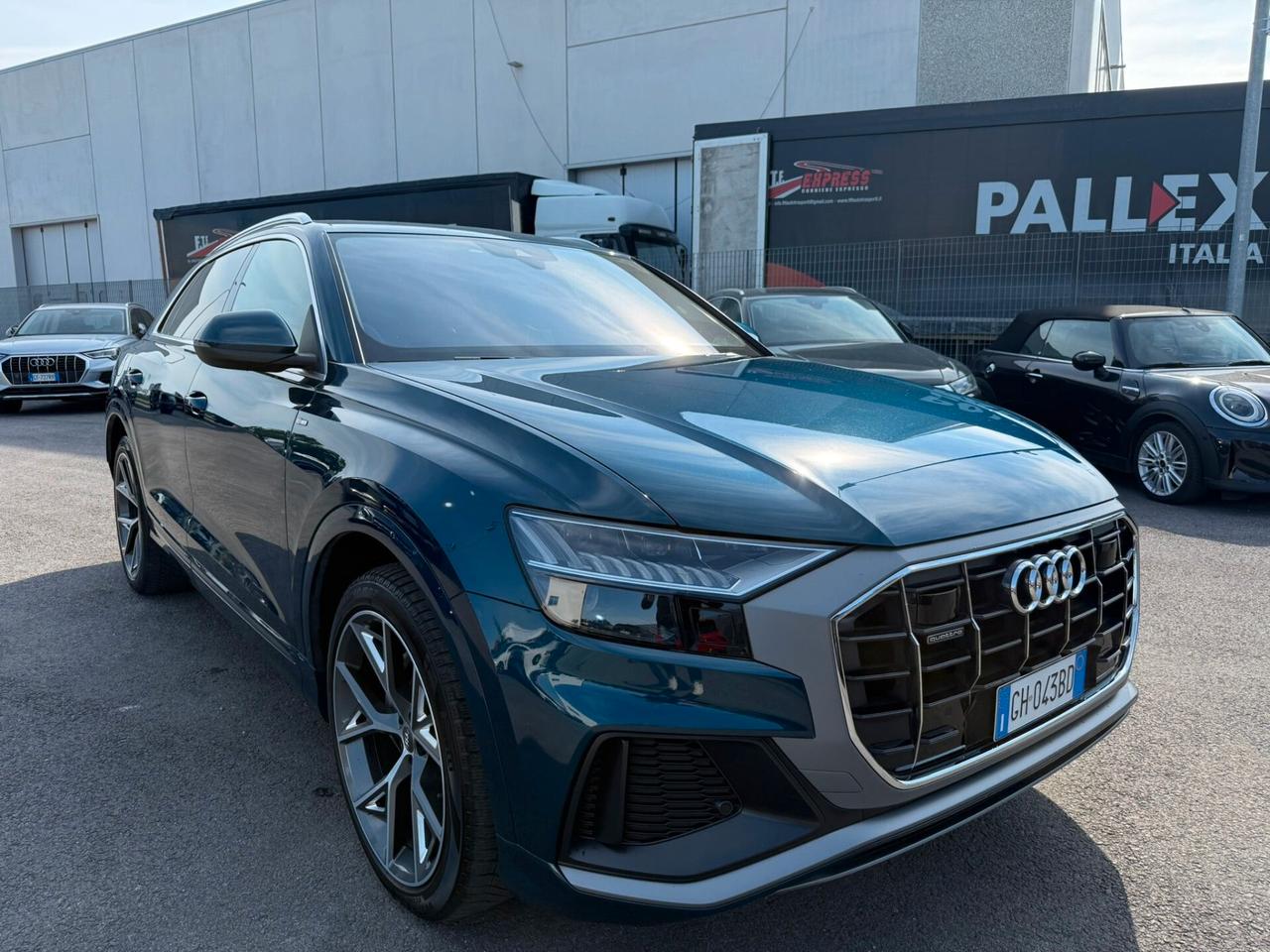 Audi Q8 50 TDI 286 CV quattro tiptronic Sline