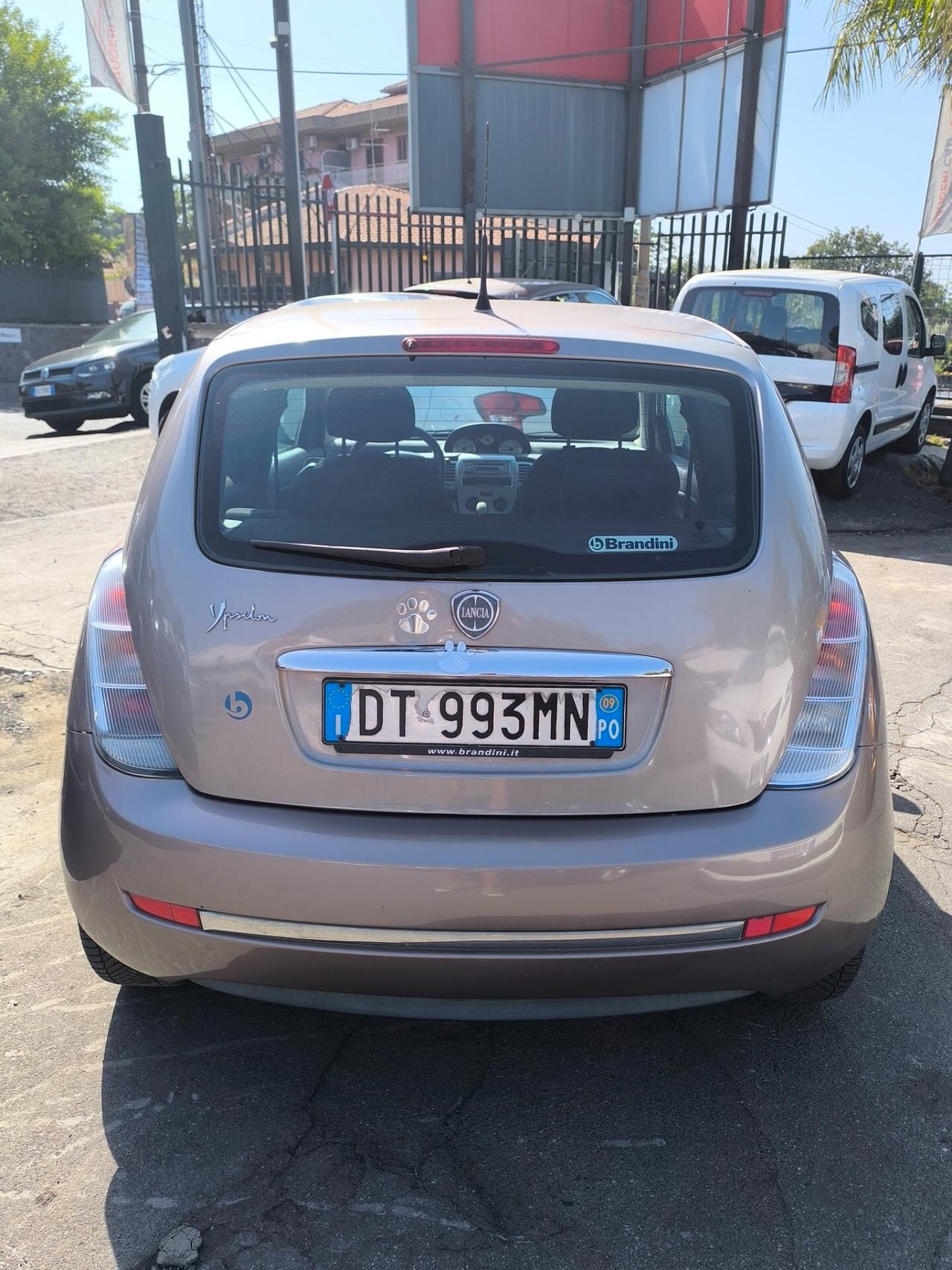 Lancia Ypsilon 1.2 Argento