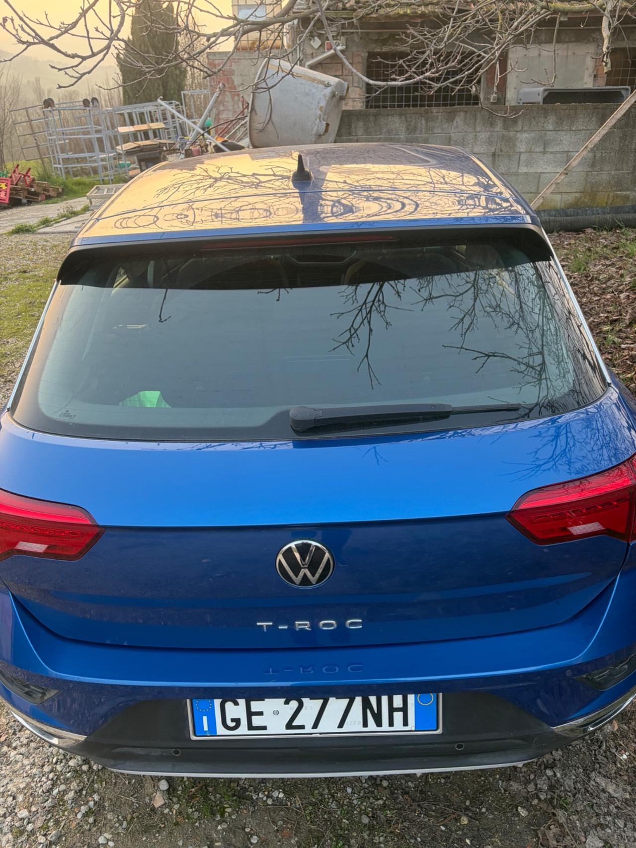 Volkswagen T-Roc 1.0 TSI 2021 INCIDENTATO