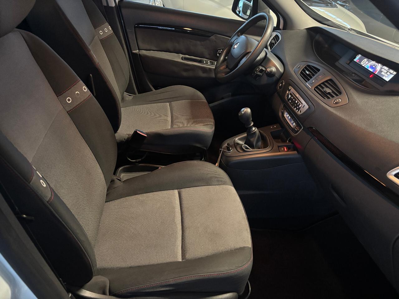 Renault Scenic XMod 1.5 dCi 110CV S&S Bose