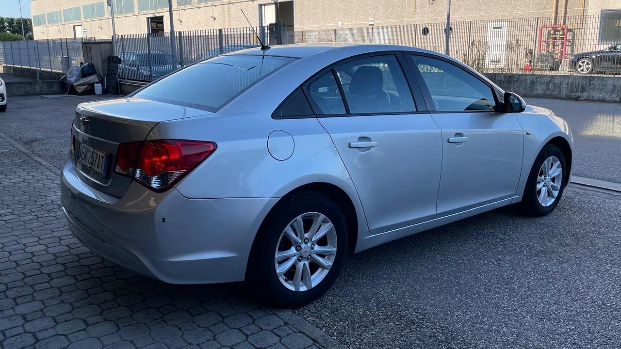 Chevrolet Cruze 1.6 4 porte LT BENZINA MANUALE