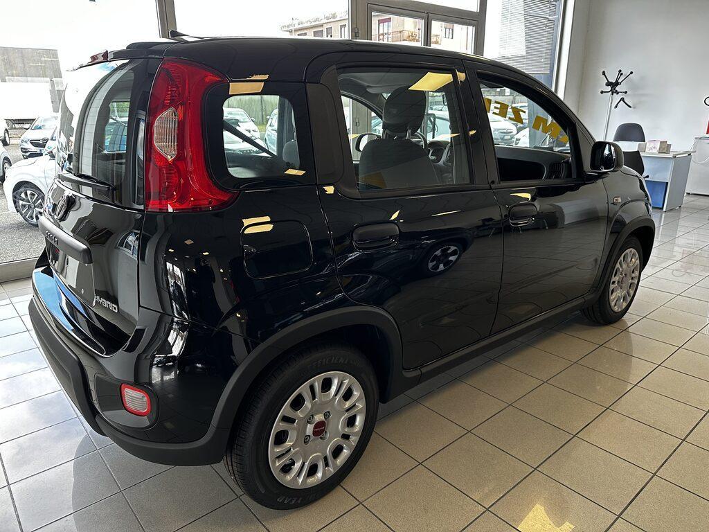 Fiat Panda 1.0 FireFly Hybrid neopatentati