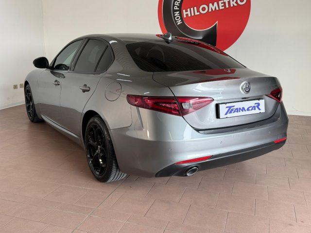 ALFA ROMEO Giulia 2.2 160 CV AT8 Executive Ambient Lighting/adaptive