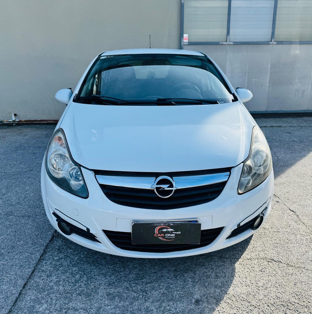Opel Corsa 1.2 5 porte ok neopatentati