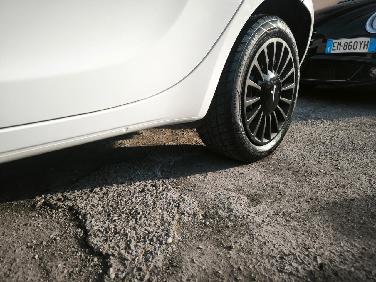 Lancia Ypsilon 1.2 GPL Ecochic Elefantino