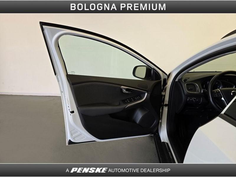 Volvo V40 Cross Country D2 Geartronic Business Plus