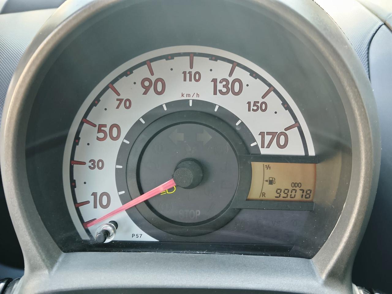 Toyota Aygo 1.0 12V VVT-i 5 porte Now 2011