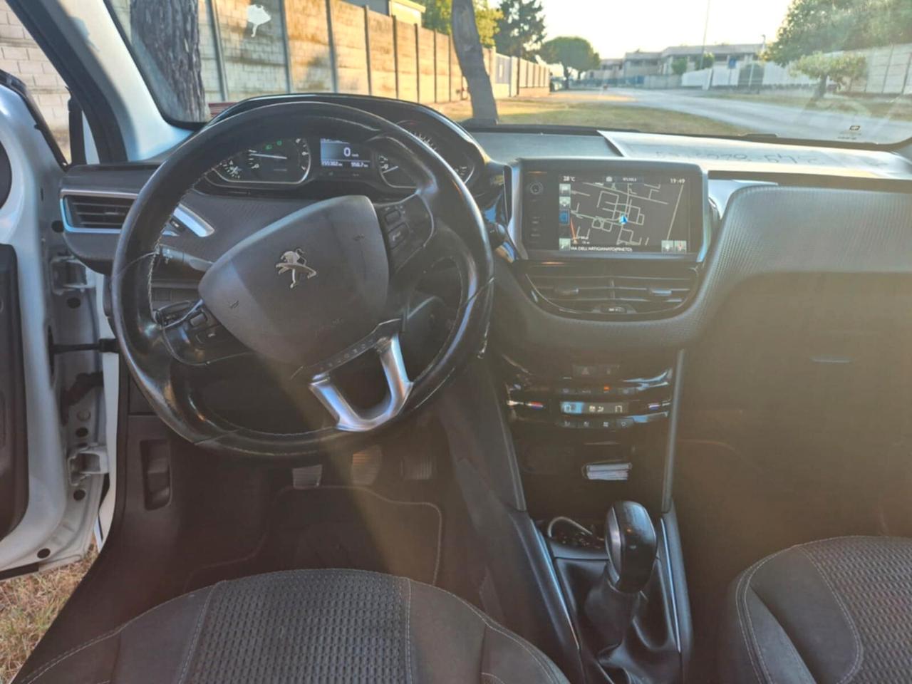 Peugeot 208 PureTech 68 3 porte Access