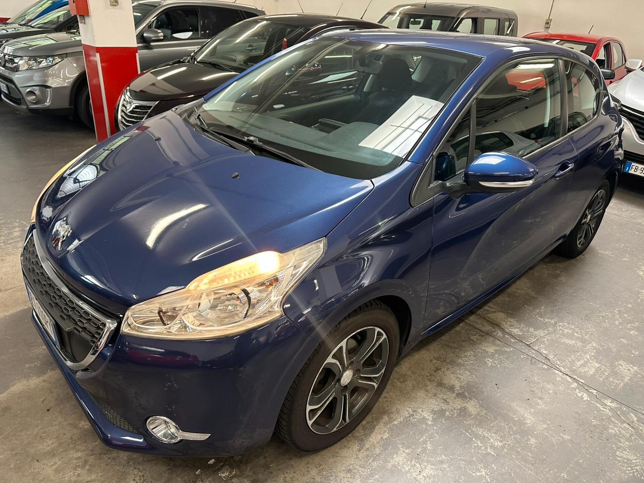 Peugeot 208 1.2 VTi 82 CV 3 porte Allure