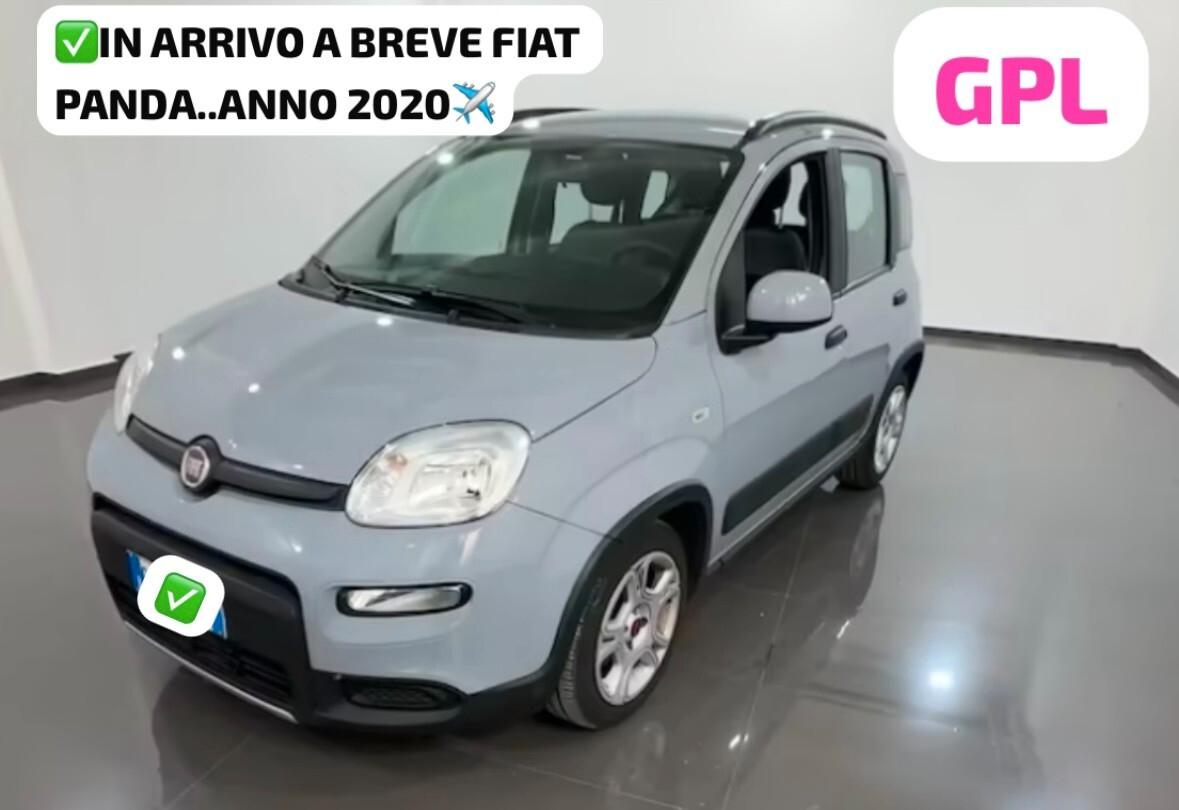 FIAT PANDA 1.2 EASYPOWER LOUNGE GPL PERFETTA