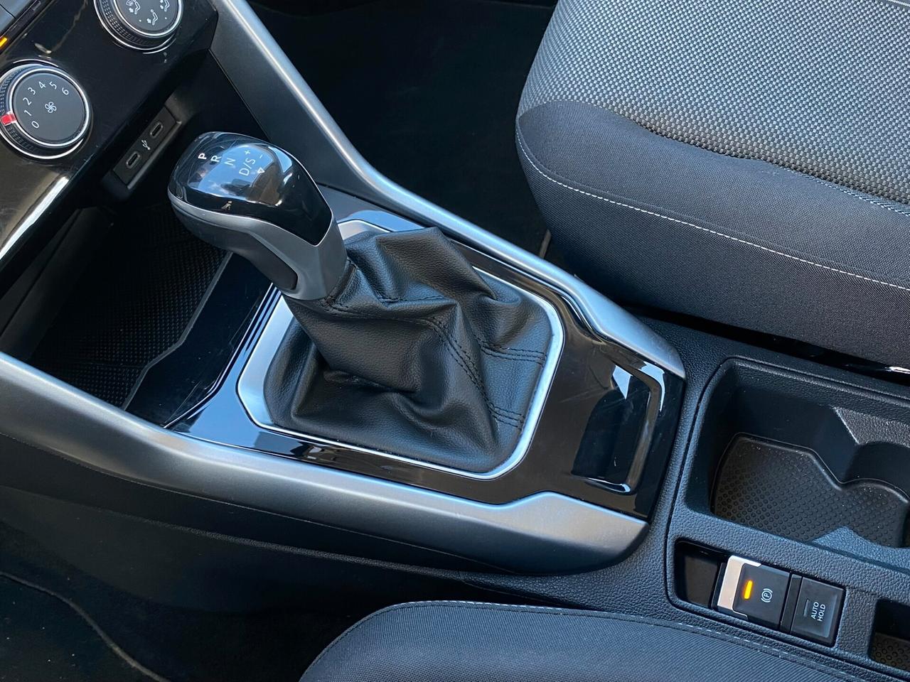 Volkswagen T-Roc Life 2.0 TDI 150CV DSG