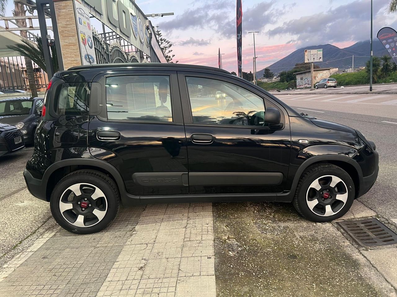 Fiat Panda 1.0 FireFly S&S Hybrid City Cross