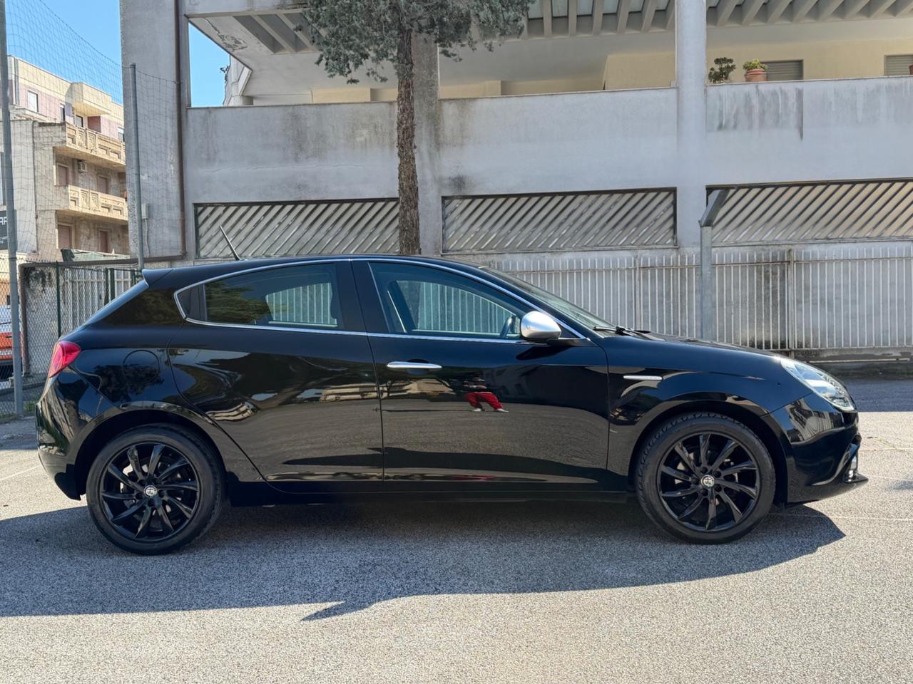 Alfa Romeo Giulietta 1.6 JTDm 120 CV exclusive