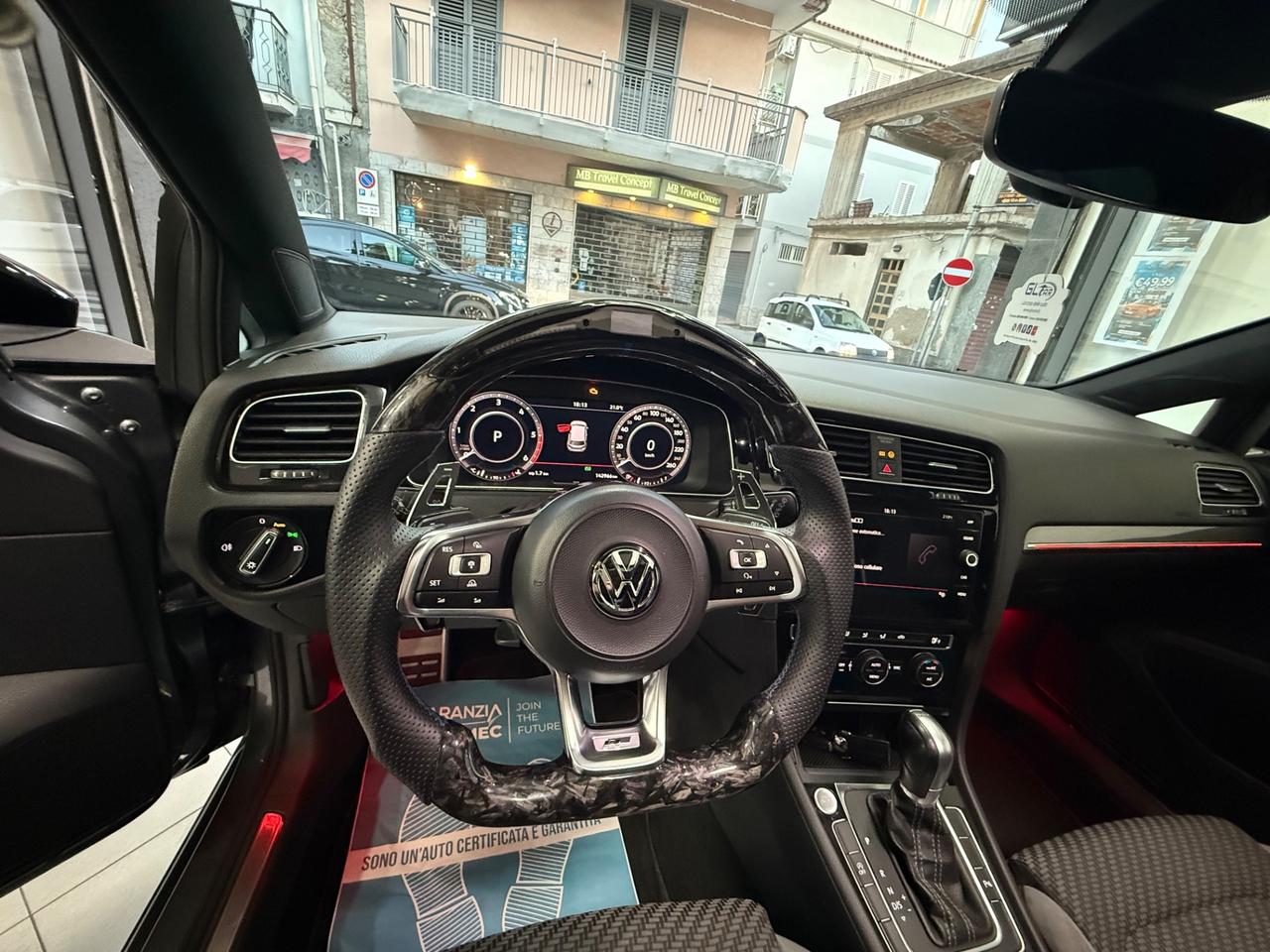Volkswagen GOLF 1.6 TDI 115 CV DSG SPORT R LINE