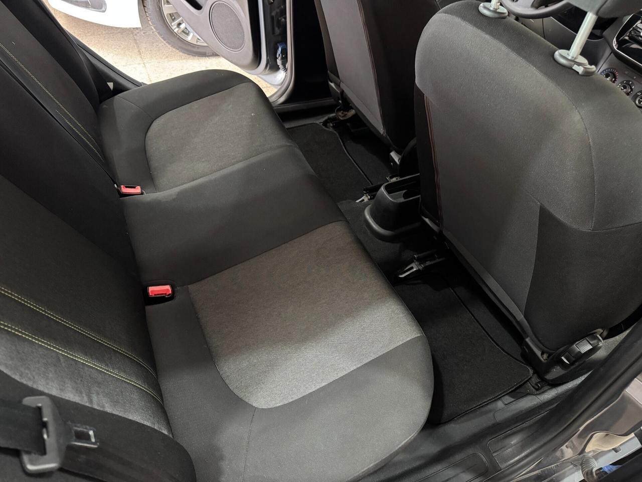 Fiat Punto 1.3 MJT II 75 CV 5 porte Lounge