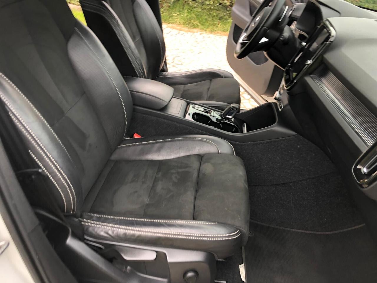 Volvo XC40 D3 Geartronic R-design UNICO PROPRIETARIO IVA DEDUCIBILE GARANZIA CONFORMGEST COMPLETA 12 MESI RINNOVABILE FINO A 60 MESI
