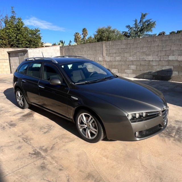 ALFA ROMEO 159 1.9 JTDm 16V Sportwagon Exclusive