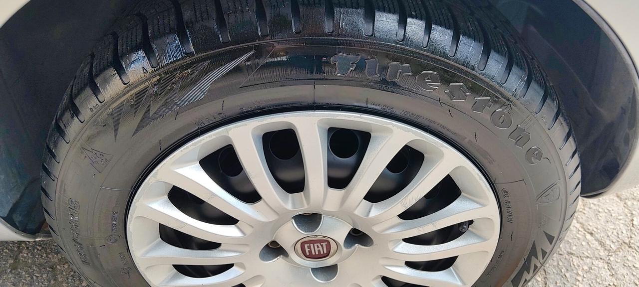 Fiat Punto 1.3 MJT II S&S 95 CV 5 porte Street