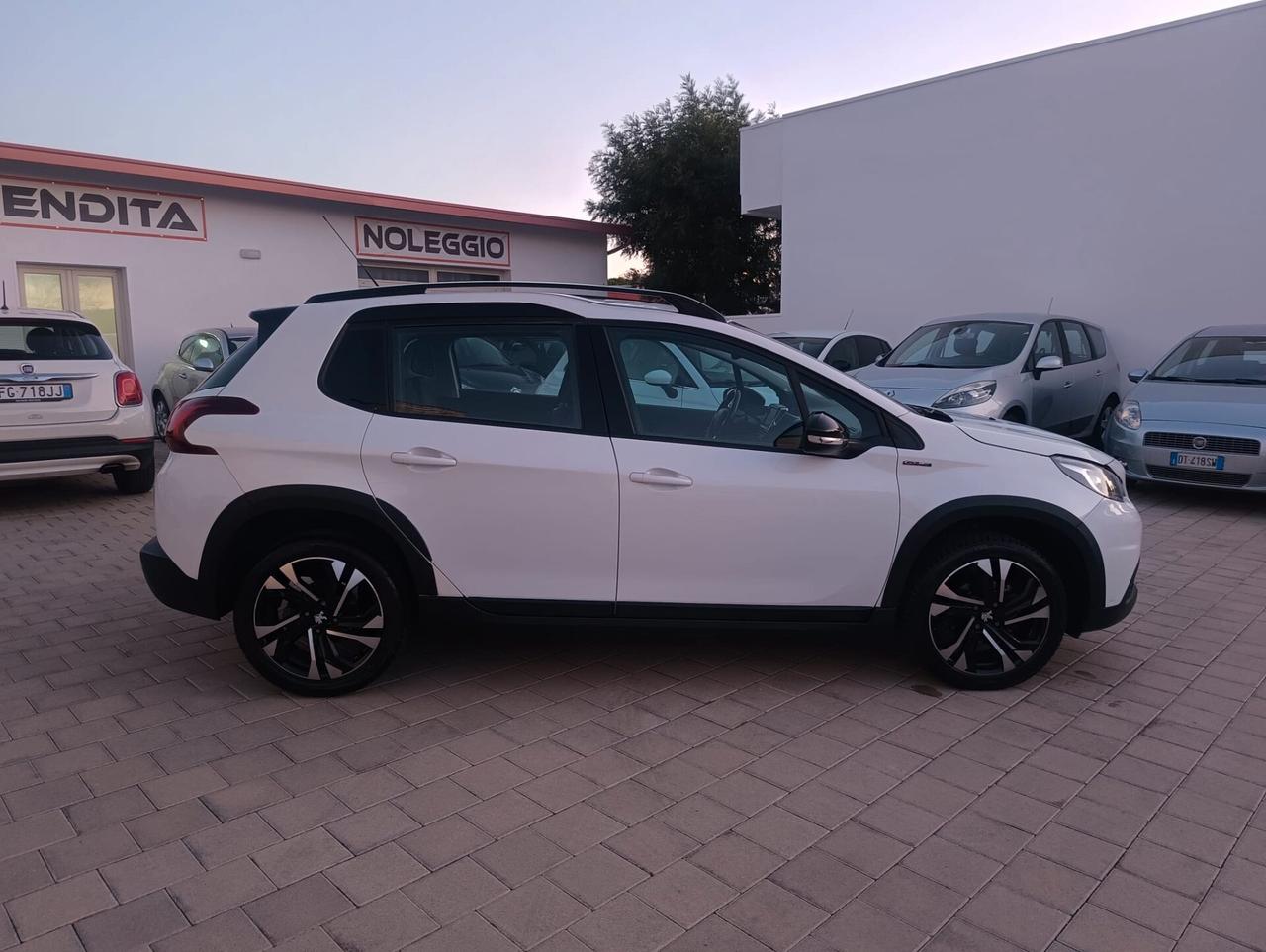 Peugeot 2008 BlueHDi 100 GT Line - anno 2018
