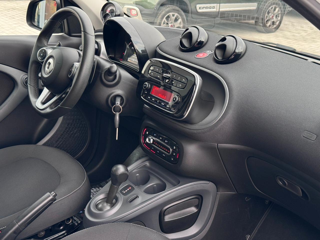 Smart ForFour 90 0.9 Turbo twinamic Passion TETTO PANO TAGLIANDI MERCEDES