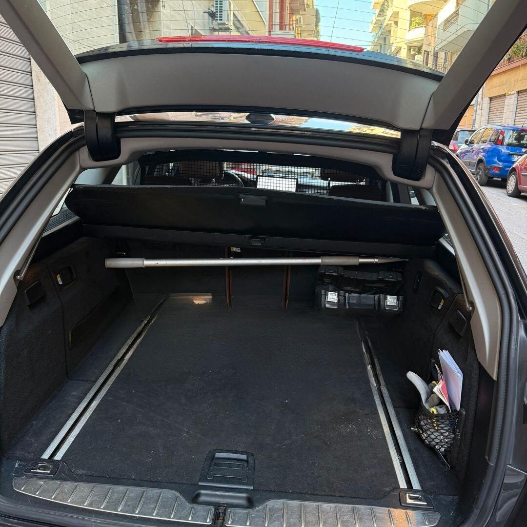 BMW Serie 5 520d Touring Futura