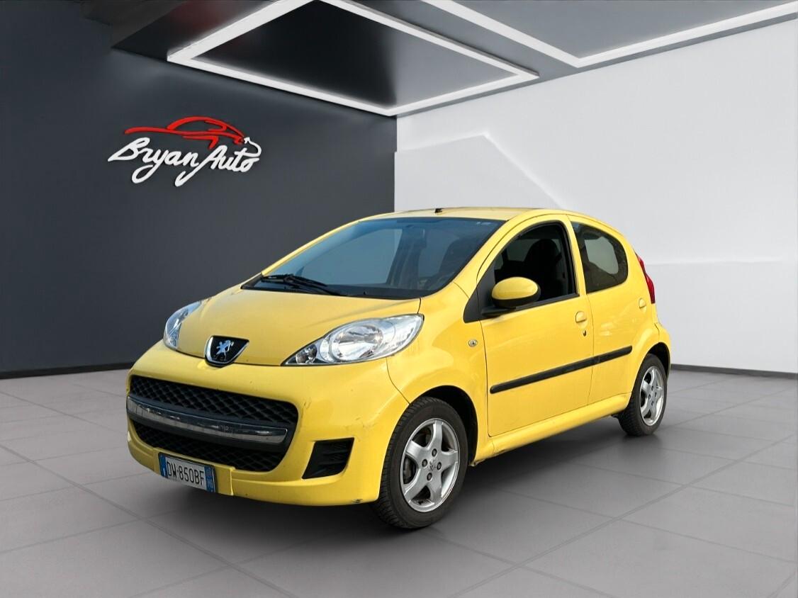 Peugeot 107 1.0 68CV 5p. Plaisir 2Tronic