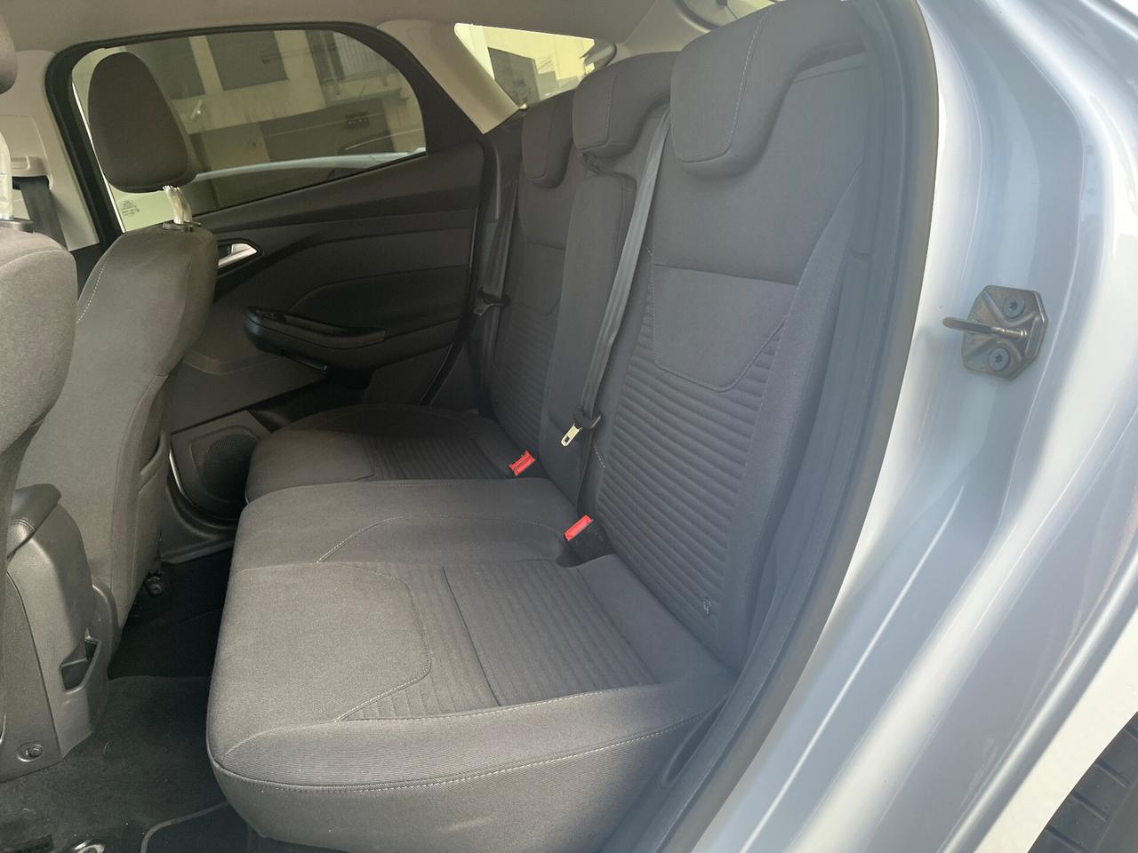 Ford Focus 1.5 TDCi 120 CV ST Line