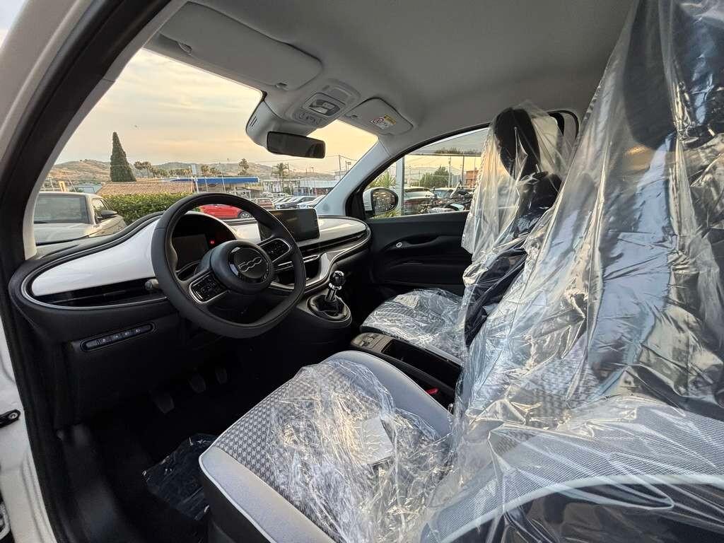 Fiat 500 Hybrid Torino 2026 / KM 0 IVA ESPOSTA Tua a solo 184 Euro al mese