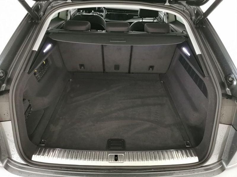 Audi Q8 45 3.0 tdi mhev Sport quattro tiptronic