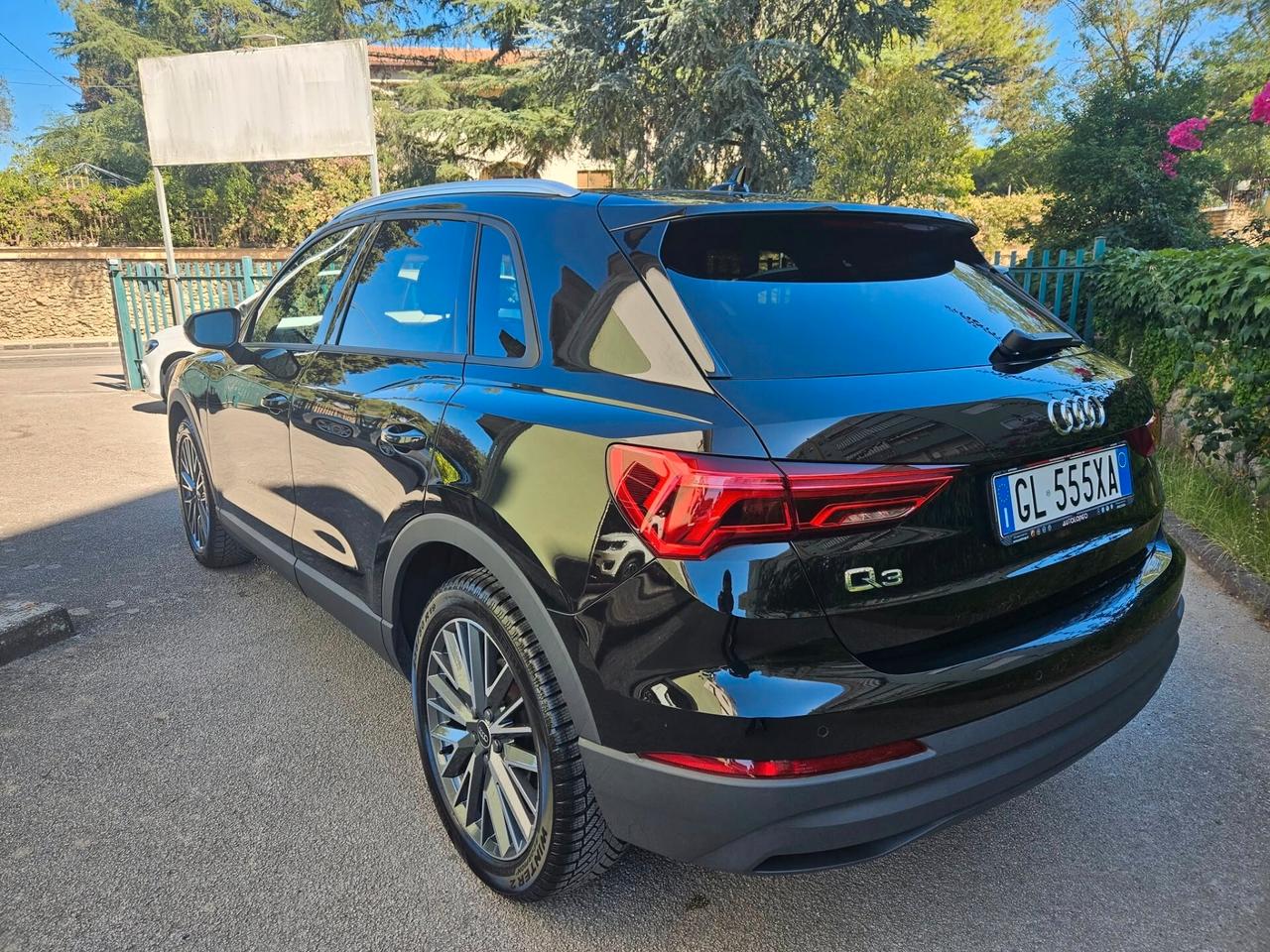 Audi Q3 35 TDI S tronic line edition