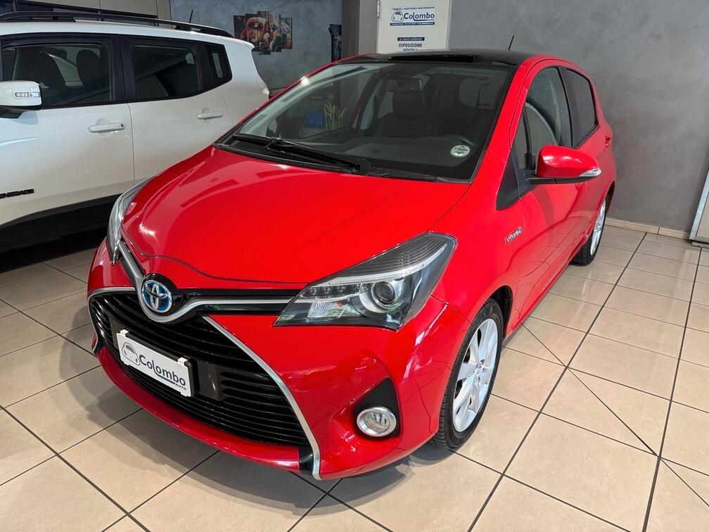 Toyota Yaris 5p 1.5h Style Hybrid aut Pano Navi Cam 16" Neopat