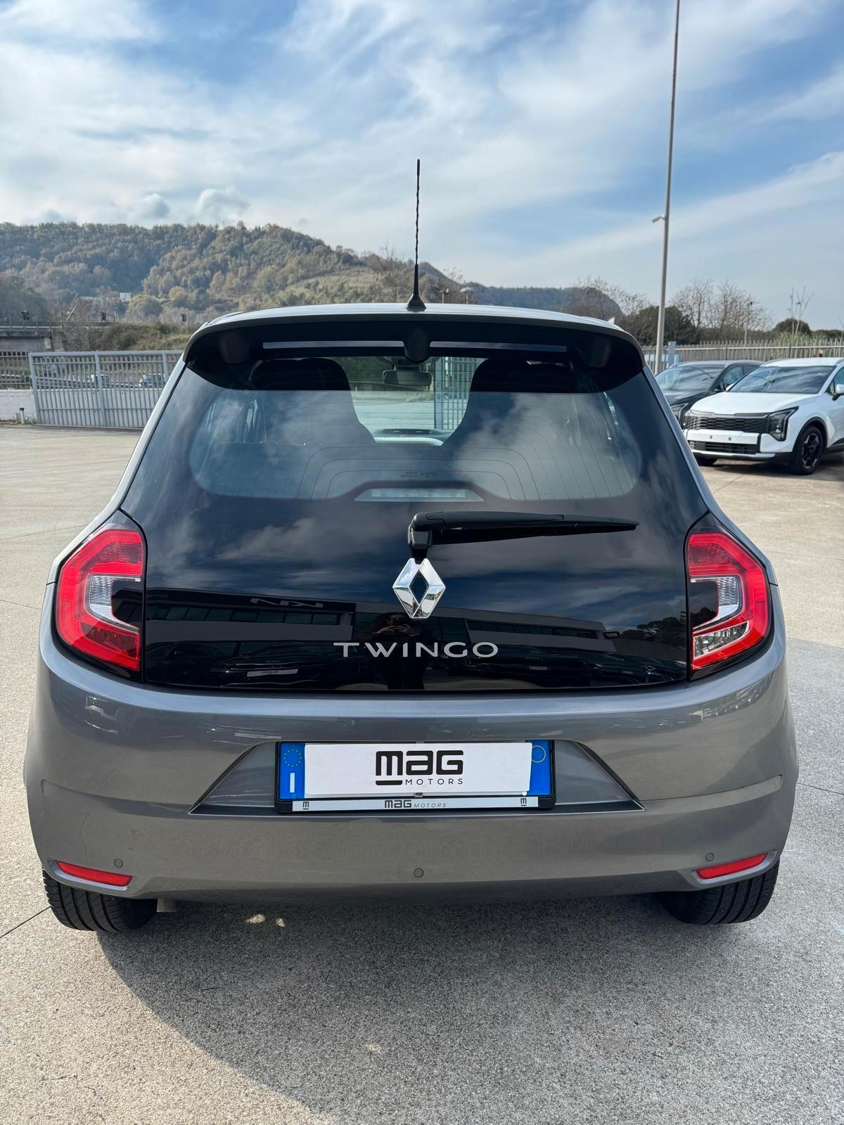 Renault Twingo SCe 65 CV Urban Night
