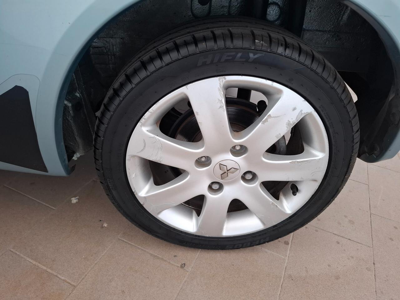 Mitsubishi Colt Czc 2009 cabrio
