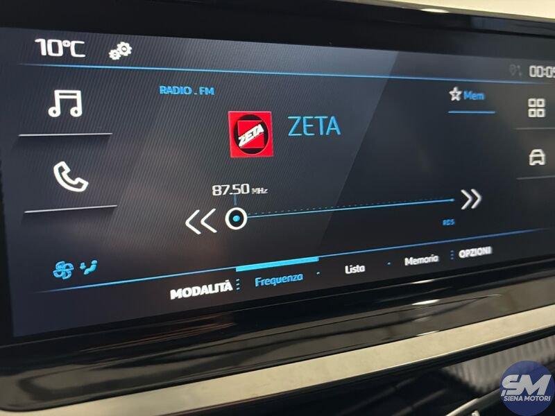 Peugeot 208 208 Hybrid 100 e-DCS6 Style