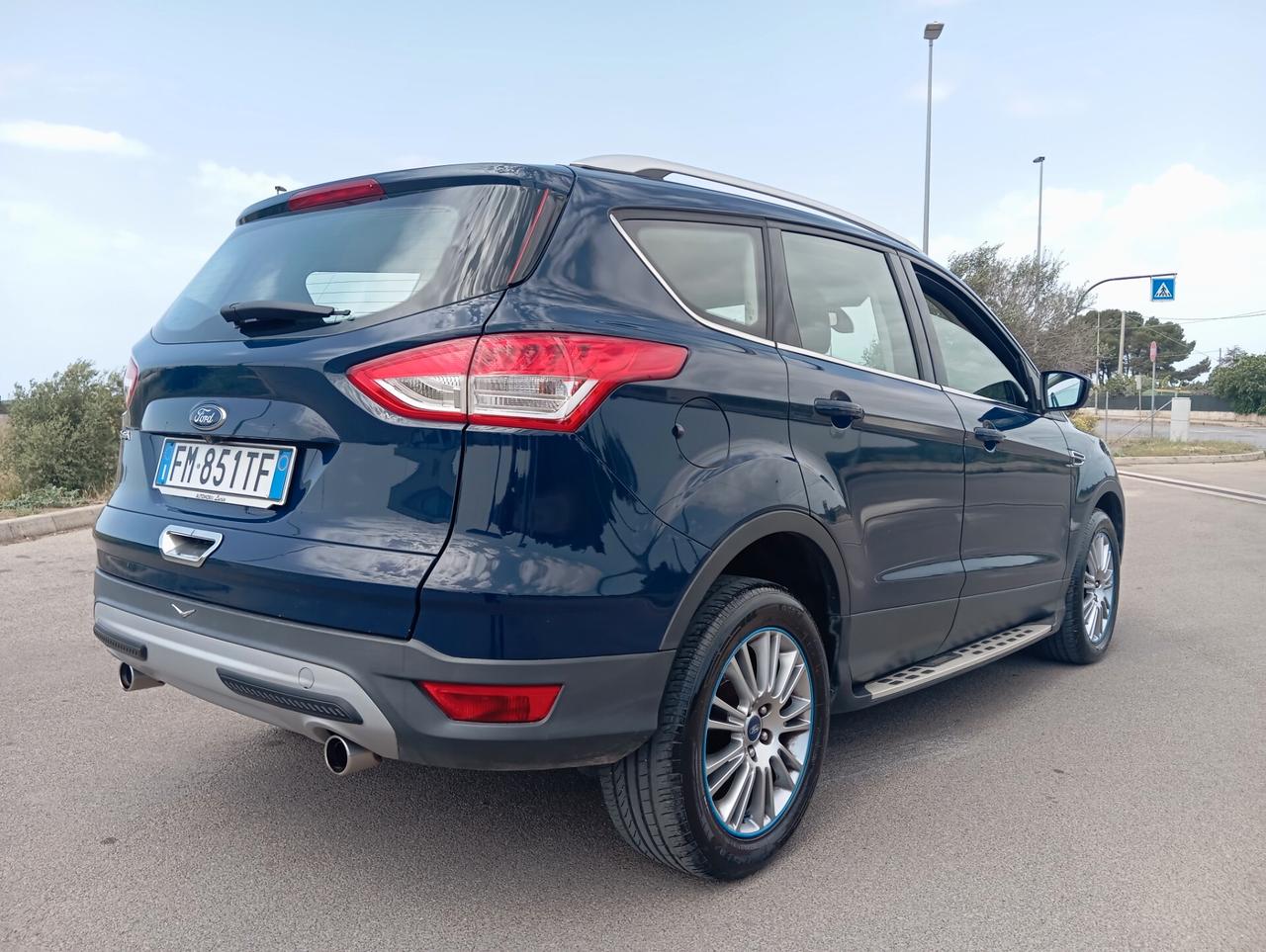 Ford Kuga 2.0 TDCI 115 CV 2WD Titanium