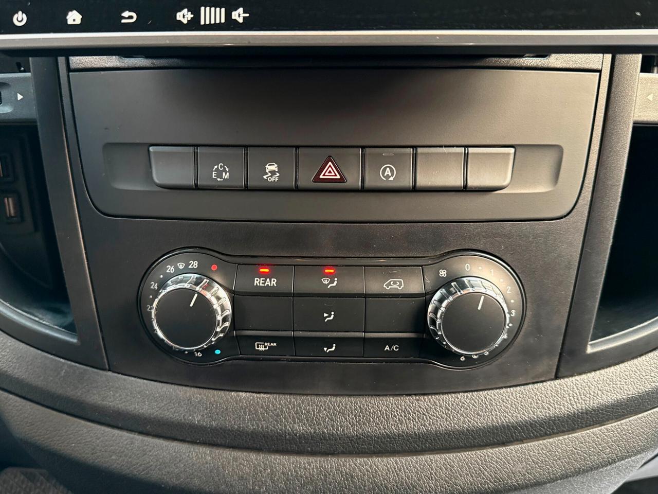 Mercedes Vito 2.2 114 CDI PC-SL Tourer 8 POSTI